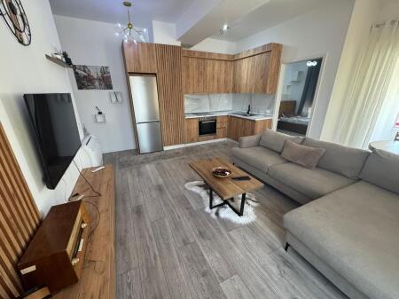 2+1 apartment for rent on Kavaja Street