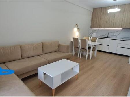Shitet super apartament 2+1+2 me 2 ballkone tek Asl 2! 205,000 €