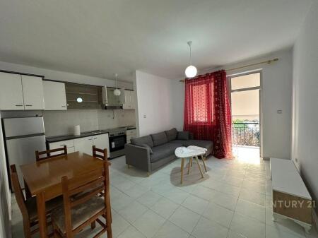 Apartment for rent near Besnik Sykja High School, the former last station of new Tirana