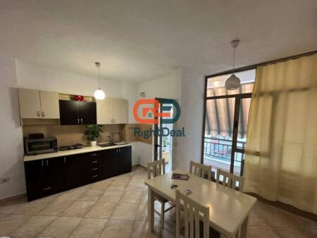 A Yzberisht, Appartamento 1+1 In Affitto, Con Spazi Ampi!!