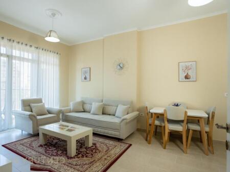 Apartament 1+1 per qira tek Square 21!