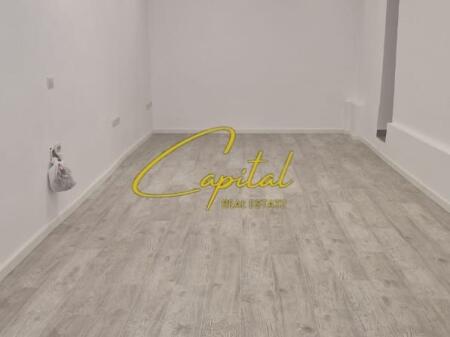 SHITTE DYQAN 54 M2 RRUGA BARDHYL 300.000 EURO