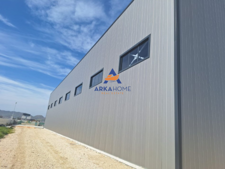 AFFITTASI CAPANNONE 1499M2 "INDUSTRIALE, SPITALL DURRES" 4.500 EURO