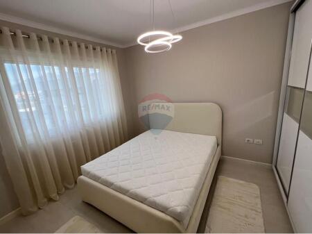 2+1+2 for sale Astiri