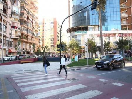 Apartament 2+1+2 ne shitje te Selvia prane kryqezimit te Aldent(ID 41211902)