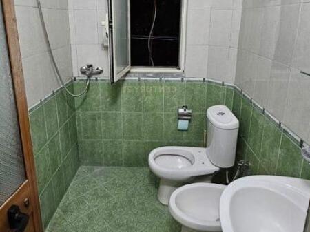 Jepet me qira apartament 2+1 në rrugën Ferit Xhajko, Tiranë