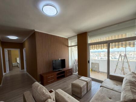 Ndarje qeraje, 17,500 leke/muaj Komuna e parisit