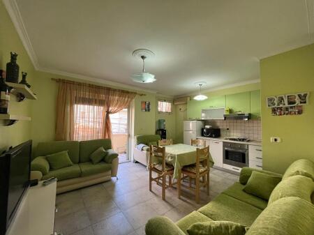 Jepet me Qira Apartament 1+1 – Bulevard durres