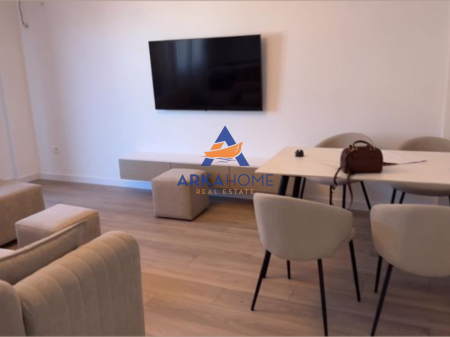 JEPET ME QERA 2+1+2 BALLKONE "KODRA E DIELLIT, REZIDENCA 1 " 800 EURO