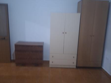Jepet Me Qera Apartament 1+1+1 Ballkon