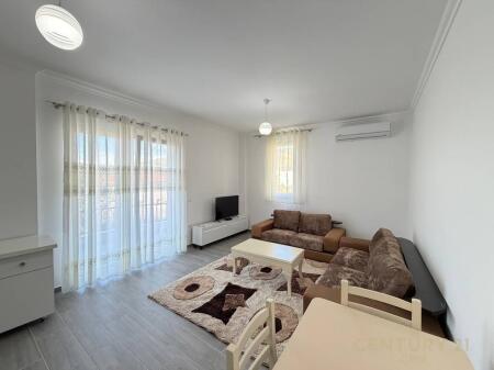 Apartament 2+1 per qira ne zonen e kombinatit