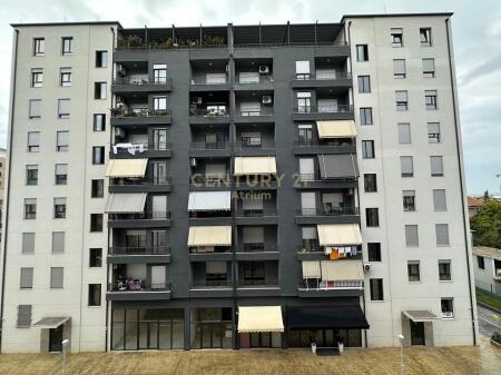 SHITET APARTAMENT 2 + 1 + 2 + POST PARKIMI NE KINOSTUDIO ! 195,000 €