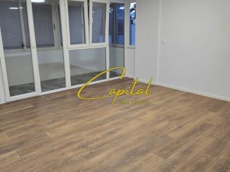 VENDESI APPARTAMENTO 2+1+2 PROCURA DI TIRANA 218.000 EURO