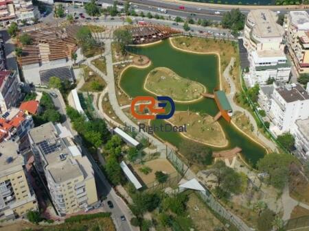 Tek Kopshti Zoologjik, Jepet Me Qira Super Apartament 2+1+2 Me Pamje Fantastike!!