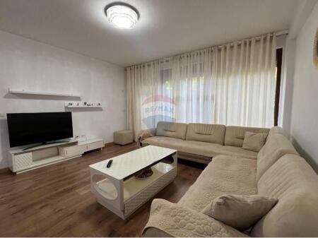 Apartament 2+1+post parkimi per qira tek Kopshti Botanik