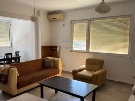 Affitto, Appartamento 2+1, Via Kavaja, Tirana