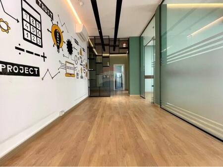 Njesi Komerciale per qira tek Liqeni i Thate!