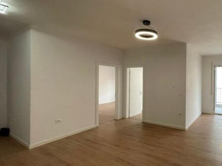 APPARTAMENTO 2+1 IN VENDITA CON POSTO AUTO A ASTIR