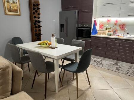 Don Bosko, super apartment 3+1+2wc for sale.