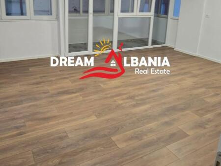 Appartamento 2+1+2WC in Vendita Dentro la Piccola Circonvallazione, Vicino alla Procura di Tirana (ID 41212102)