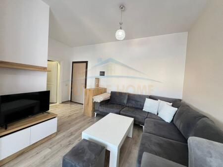 Shitet, Apartament 1+1, Unaza e Re.