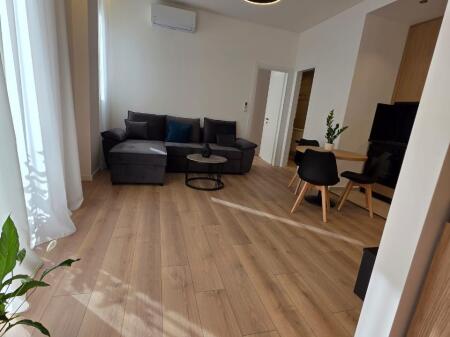 Apartament 1+1 për Shitje te Liqeni i Thate