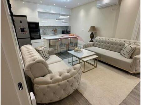 Appartamento - In Vendita - Complesso Fratari, Tirana (ID: 530381006-177)