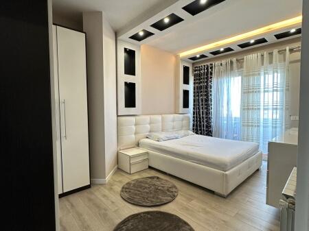 Jepet Me Qera Apartament 1+1+1 Ballkon