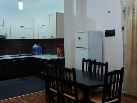 For rent entrance 1+1 at 21-Dhjetori!