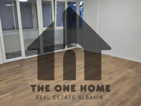 AP.Sale 2+1+2 Prosecutor's Office - Mine Peza St.