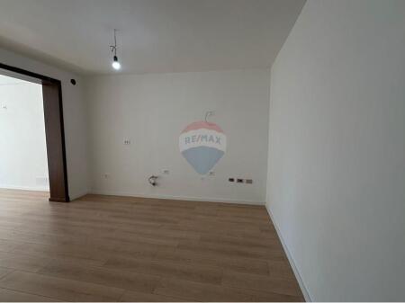 apartment for sale 1+1 at margarita tutulani