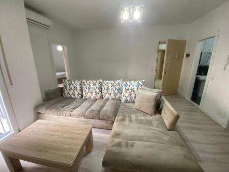 1+1, furnished, train station, building from recent years, price 600 euro