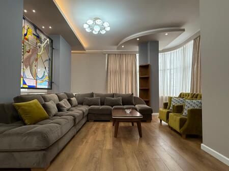 Apartament kat vile 4+1 për Qira