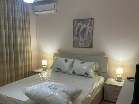 Jepet  Apartament 2+1 me Qera  Ish-Fusha e Aviacionit