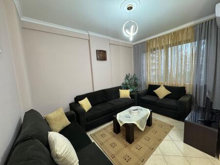 Jepet me Qira Apartament 1+1 Astir,bar Artisti