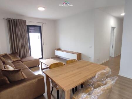 Apartament Me Qera 3+1+2 ne Porcelan prane UET (ID B230123) Tirane.