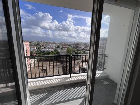 Jepet  me qera apartamenti 1+1 te Univers City