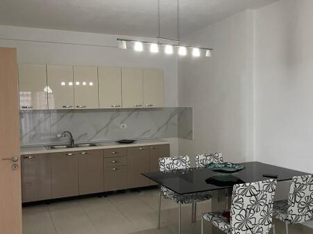 Apartment 3+1+2, Yzberisht!