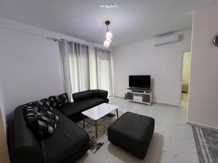 Appartamento In Affitto 1+1 A Zogu I Zi (ID B2101329) Tirane