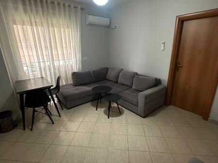 Affittasi appartamento nuovo 1+1 completamente arredato super, vicino al nuovo Maternità a soli 3 minuti da Brryli!
