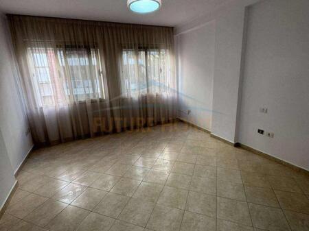 In Vendita Con CREDITO. APPARTAMENTO 2+1, YZBERISHT