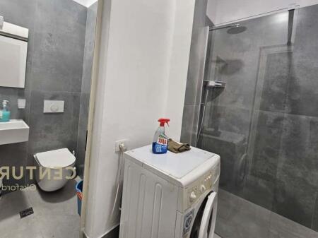 Monolocale in affitto a Selvia, Tirana