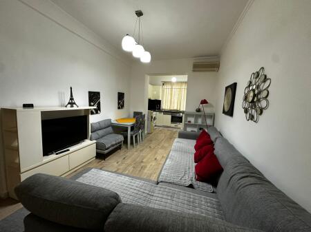 Apartament 1+1 me qira ne Bllok