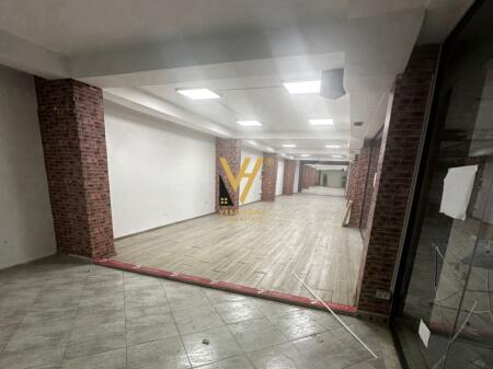BUSINESS PREMISES 150 M2 FOR RENT AT JOENA, 21 DHJETORI 700 EURO