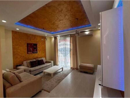 Apartament 2+1 per Qira, tek Rruga Petro Korcari!