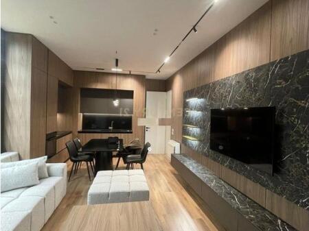 Appartamento 1+1 In Affitto in Square 21