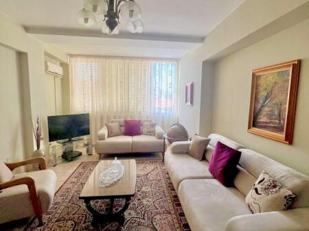 Apartament 2+1 per qira ne bllok