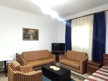 Jepet Garsoniere e mobiluar per vetem 330 mij leke ne Shkoze