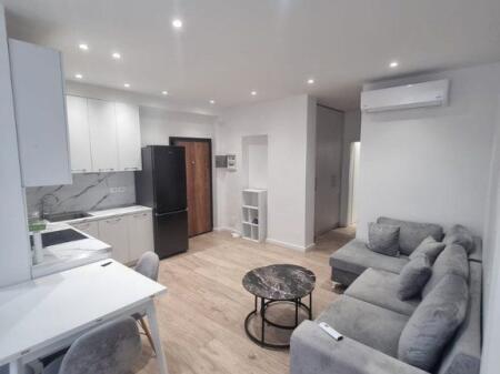 Apartament me Qira në Zonën e Don Boskos, Tiranë