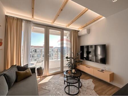 Studio di Lusso in Vendita ad Astir!